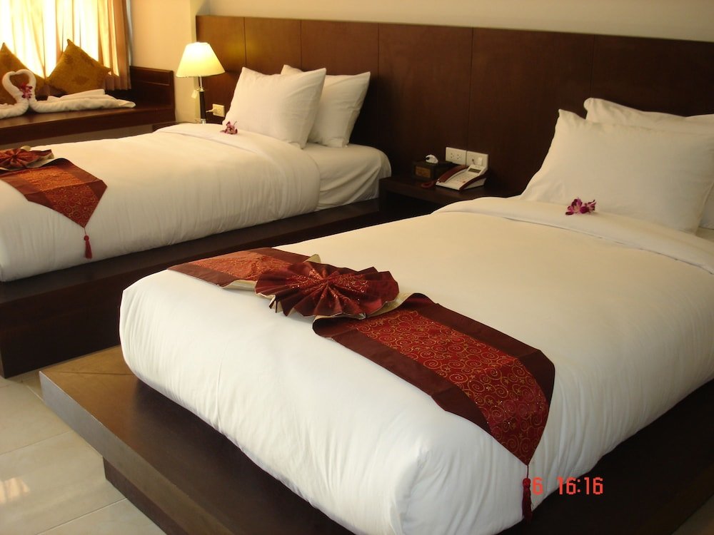 Superior Doppel Zimmer mit Balkon SM Patong Resort