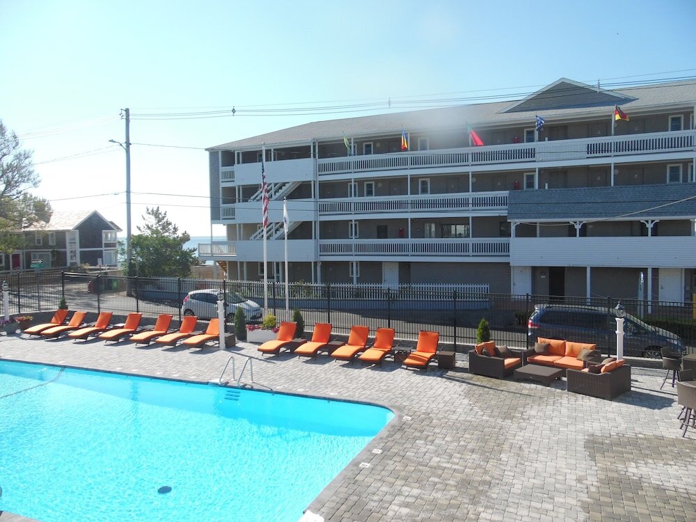 Standard double chambre avec balcon et Vue sur l'eau Surfside Hotel and Suites