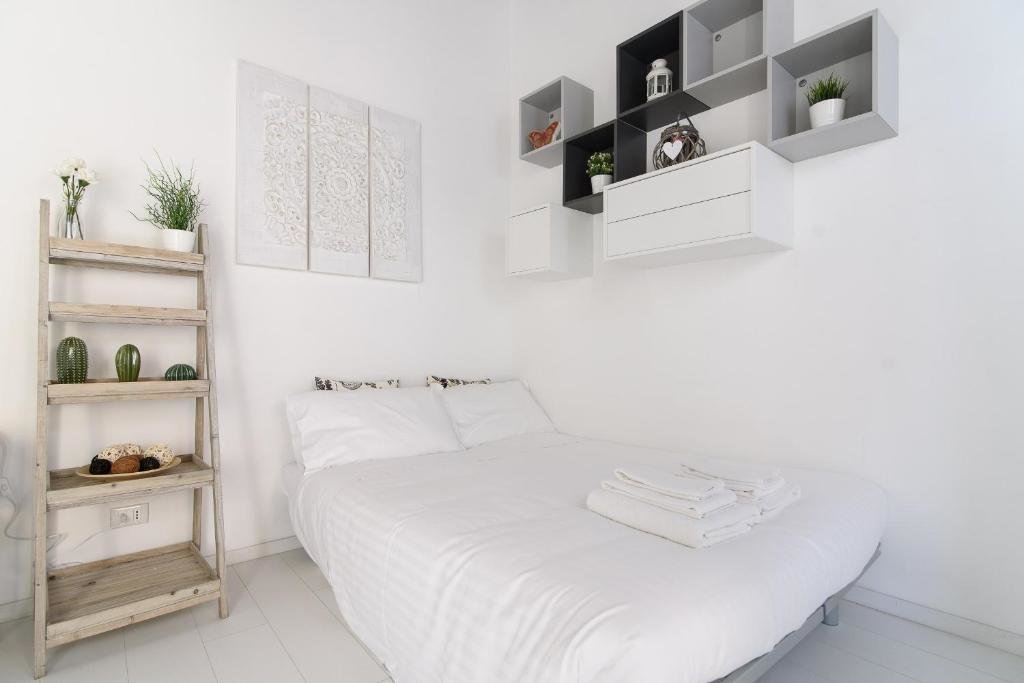 3 Bedrooms Superior Apartment White Ostilia Apartments