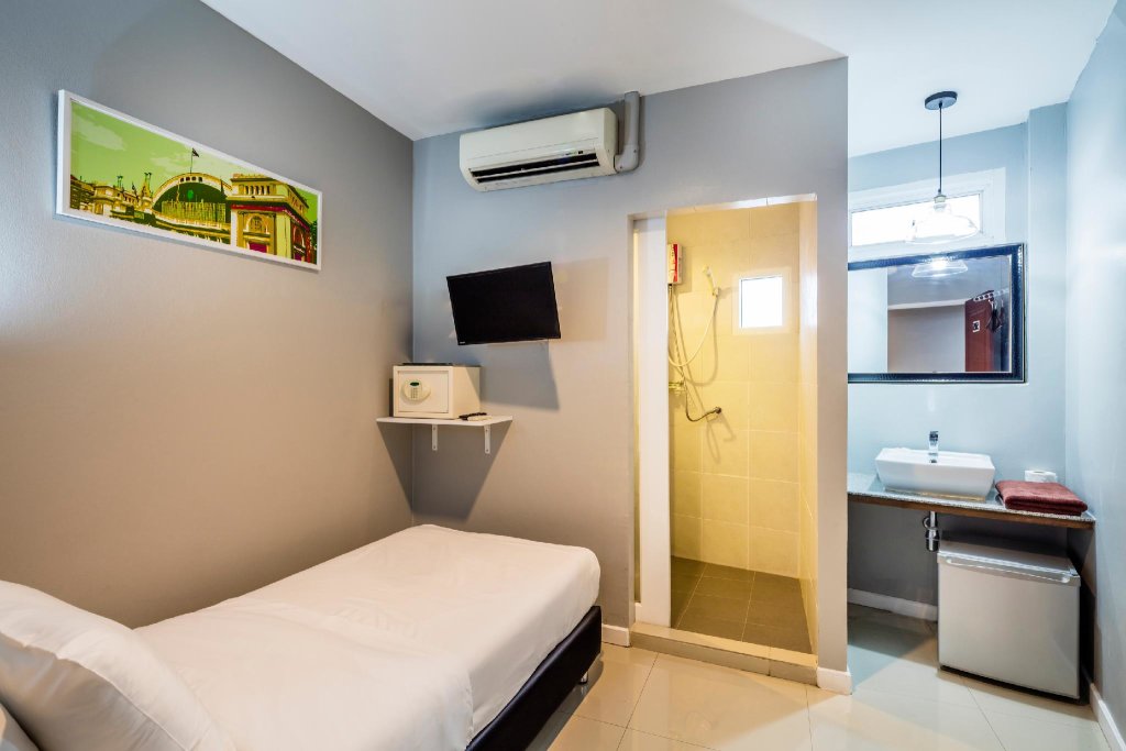 Standard simple chambre At Hua Lamphong Hotel