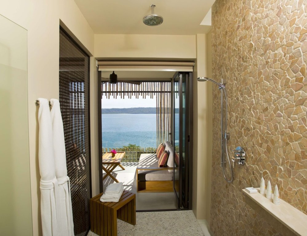 Двухместный номер Standard с балконом и с видом на залив Andaz Costa Rica Resort at Peninsula Papagayo - A concept by Hyatt