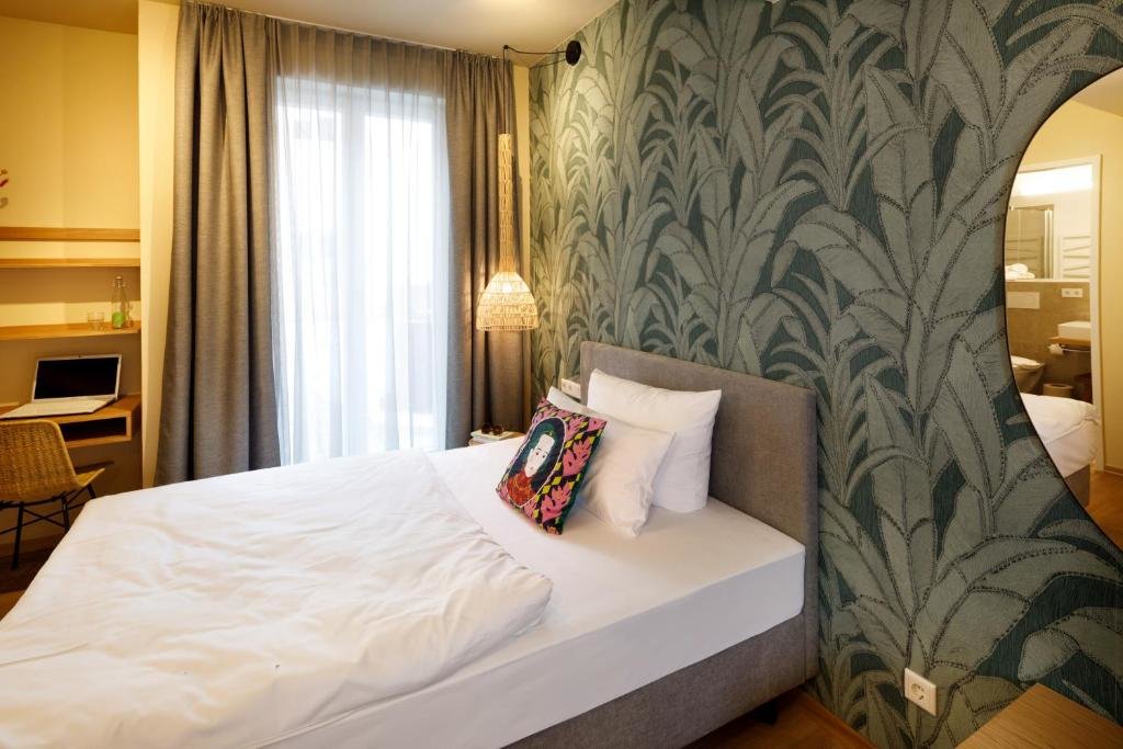 Standard Zimmer Hotel Das Regensburg