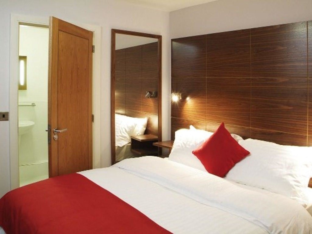 Standard Zimmer Cocoon @ International Inn + Apartments