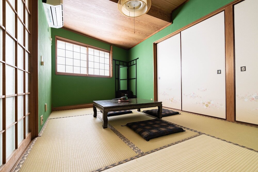 Hütte Tsuruhashi Japanese House