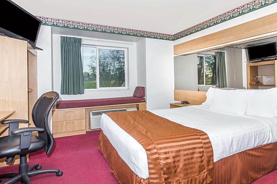 Standard room Boarders Inn & Suites by Cobblestone Hotels - Brush