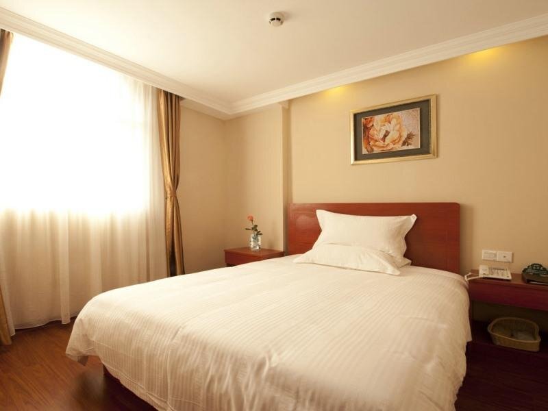 Люкс GreenTree Inn Guangdong Shantou Changping Road Express Hotel