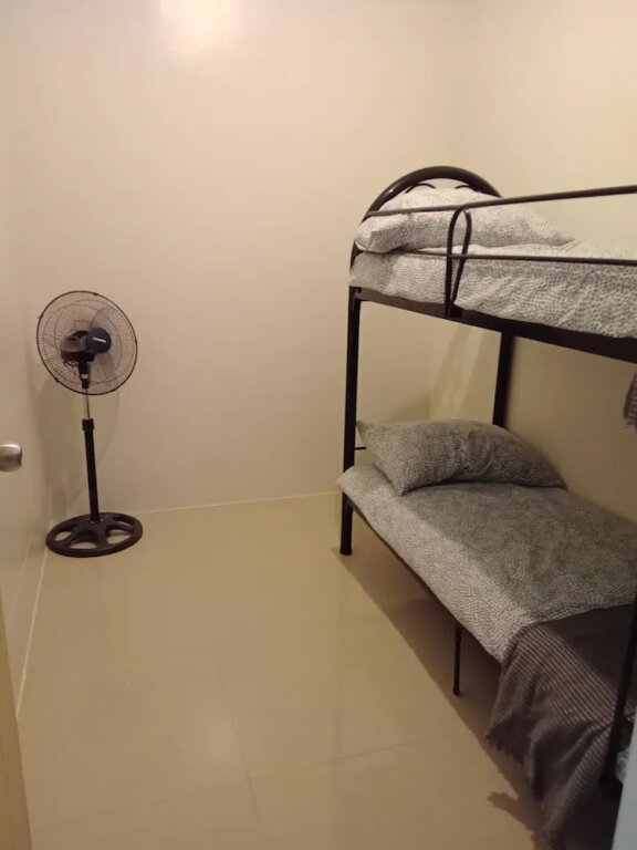 Apartment Impeccable 2-bed Apartment in Quezon City
