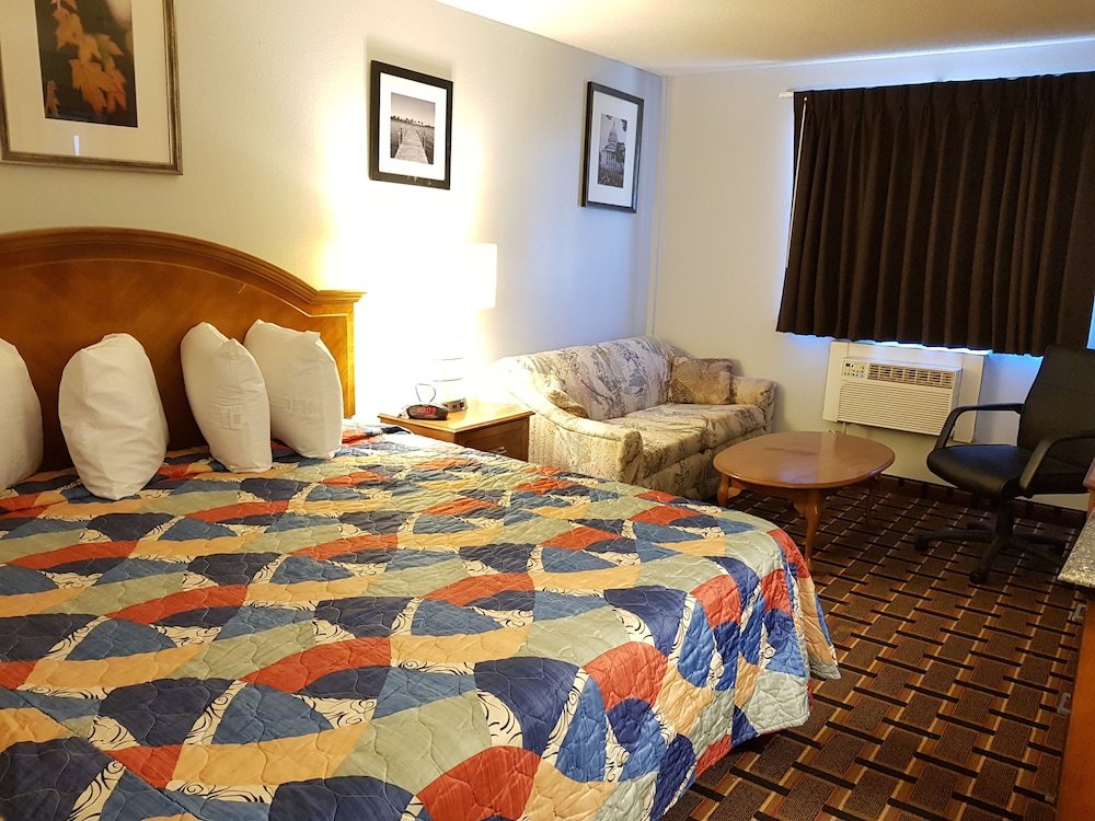 Номер Comfort Le Mars Inn and Suites