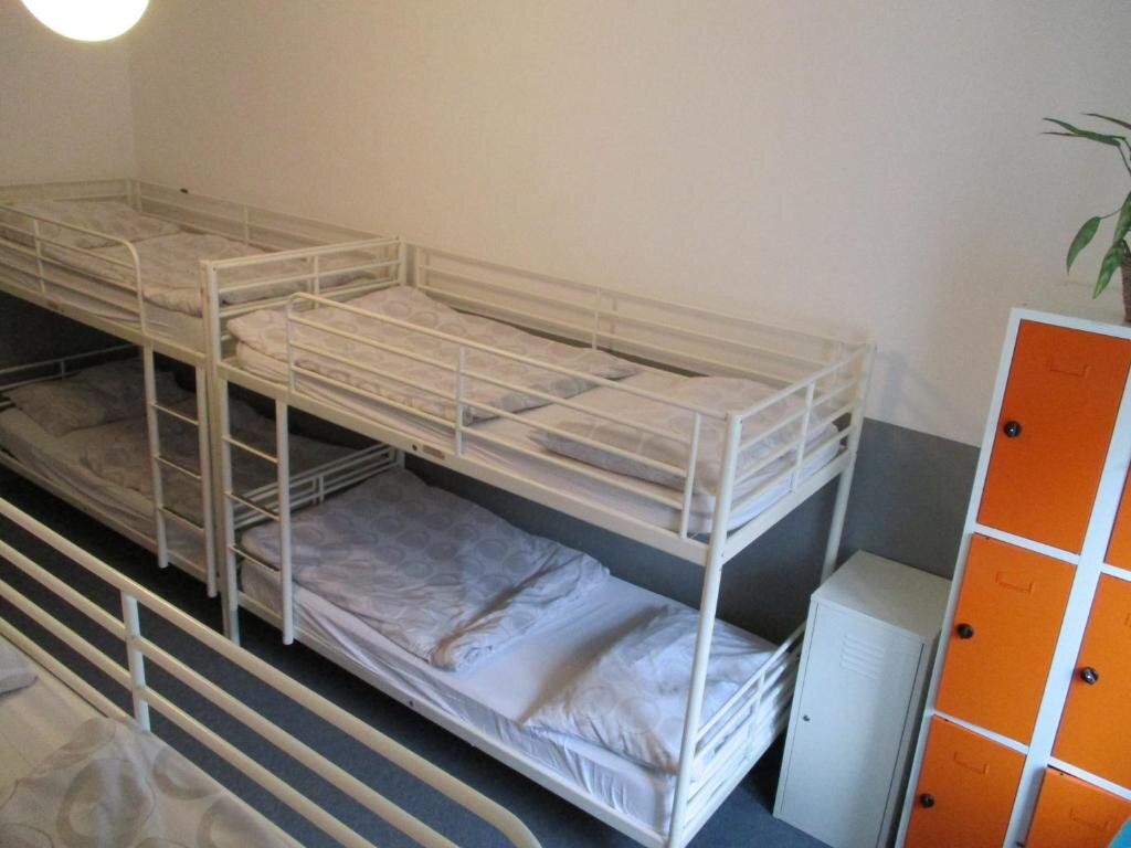 Кровать в общем номере Hostel Franz Kafka