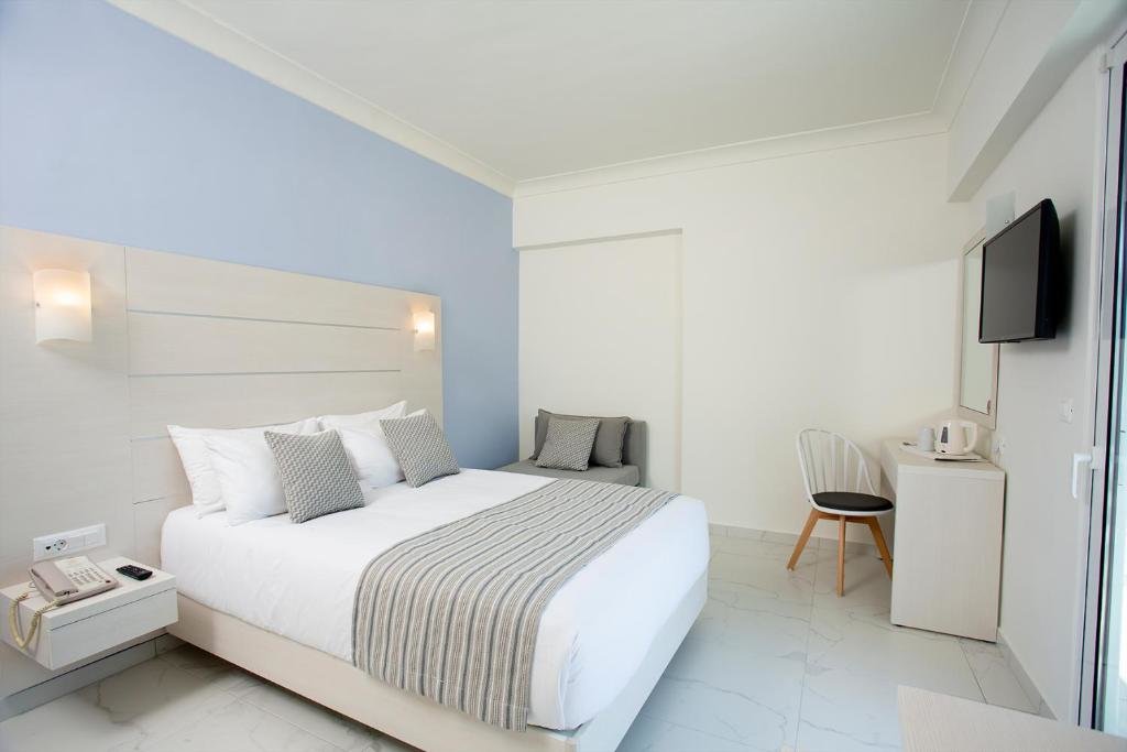 Standard Doppel Zimmer mit Gartenblick Kipriotis Hotel