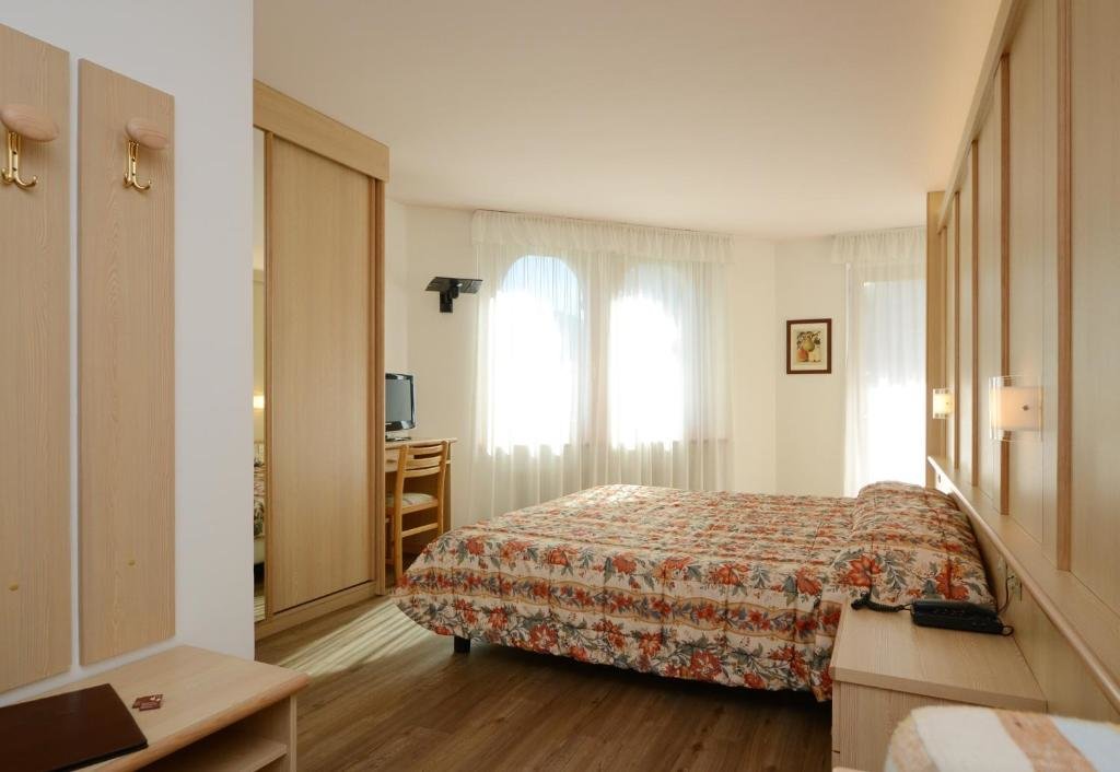 Standard Double room Hotel La Soldanella