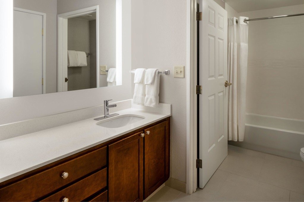 Люкс с 2 комнатами Residence Inn by Marriott Chicago Oak Brook