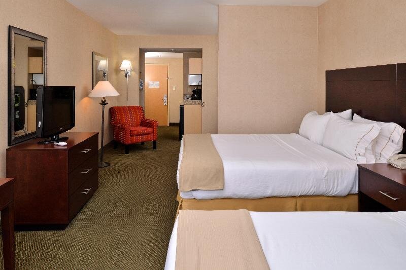 Suite with view Holiday Inn Express & Suites - Ocean City, an IHG Hotel