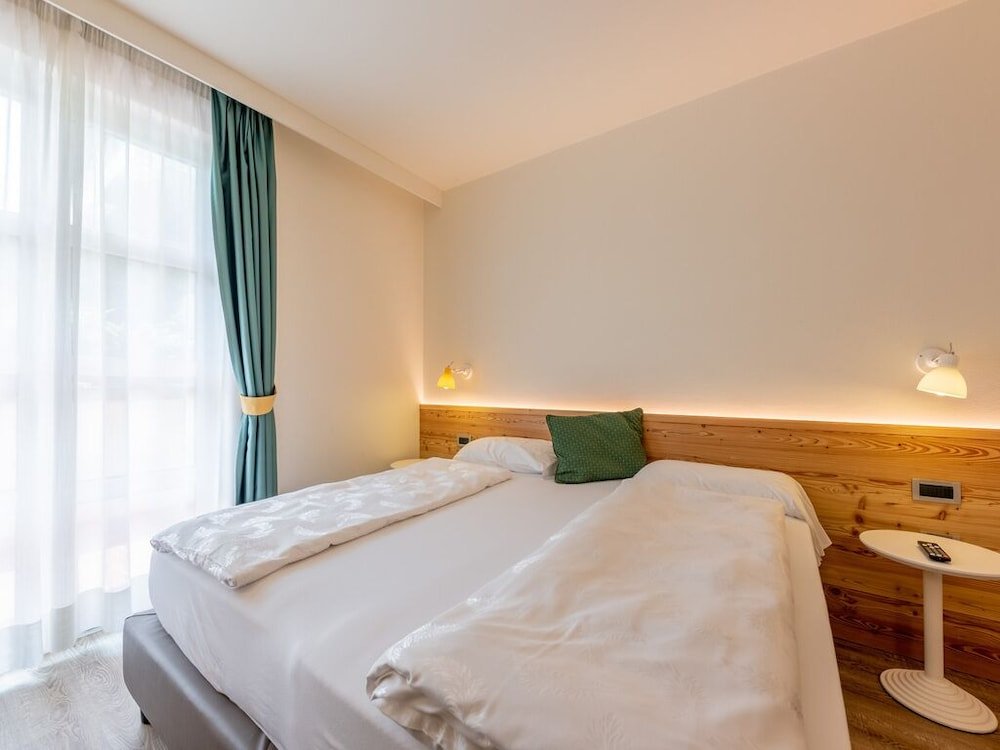 Komfort Zimmer Alpholiday Dolomiti Wellness & Family Hotel