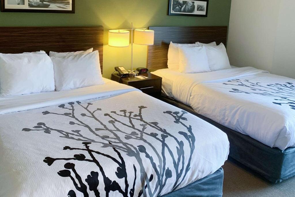 Двухместный номер Standard Sleep Inn & Suites Queensbury - Lake George