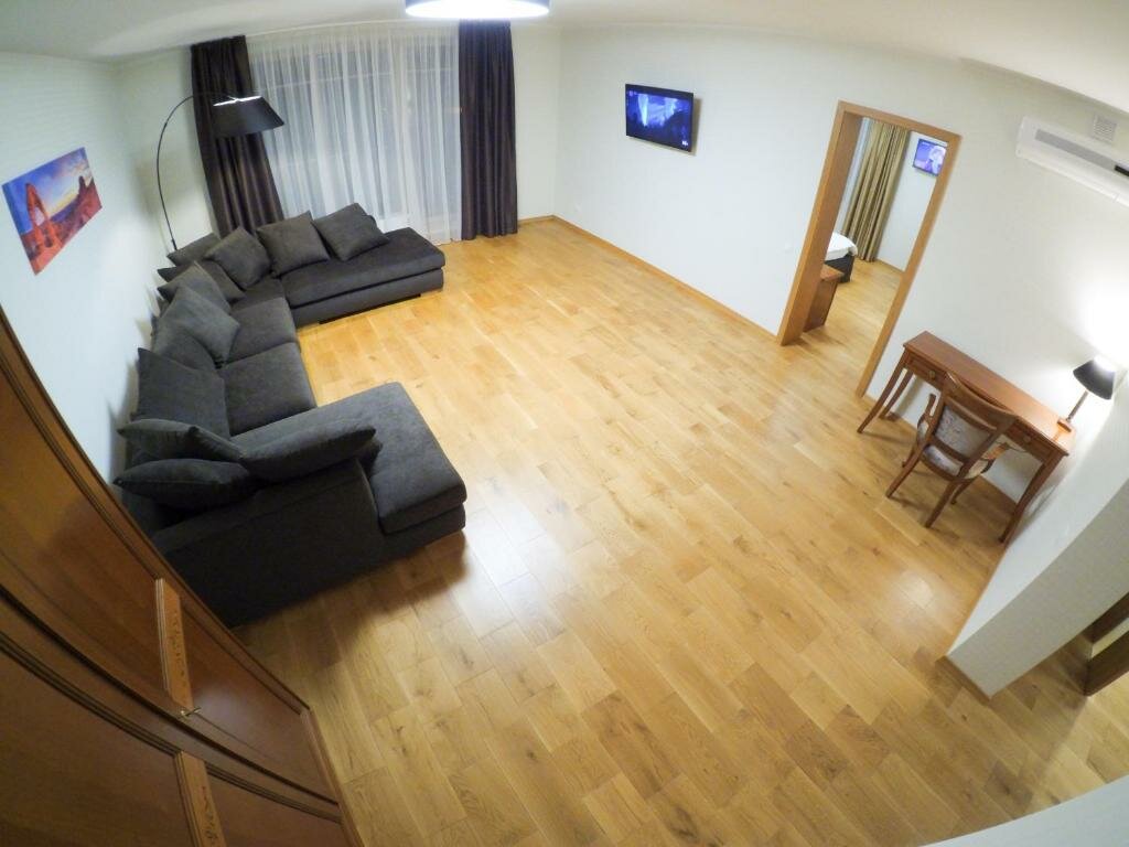 2 Bedrooms Apartment BaltHouse Apartments