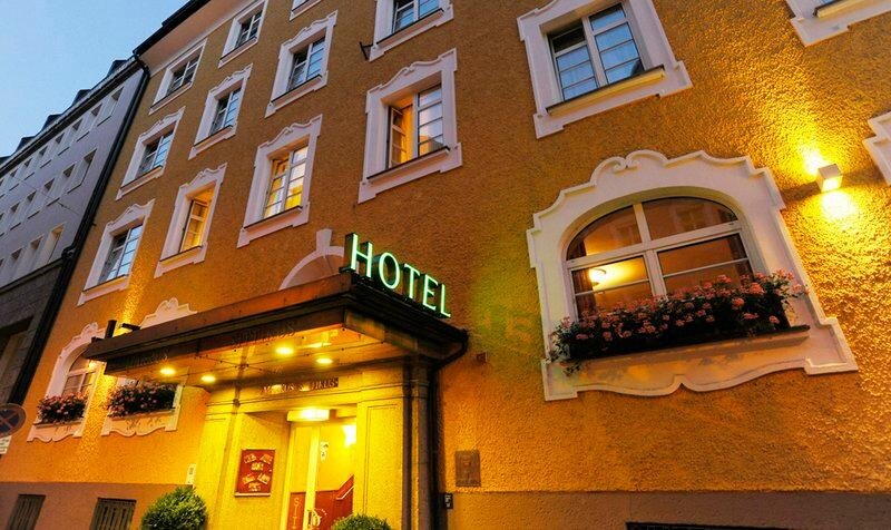 Standard room Hotel Markus Sittikus Salzburg