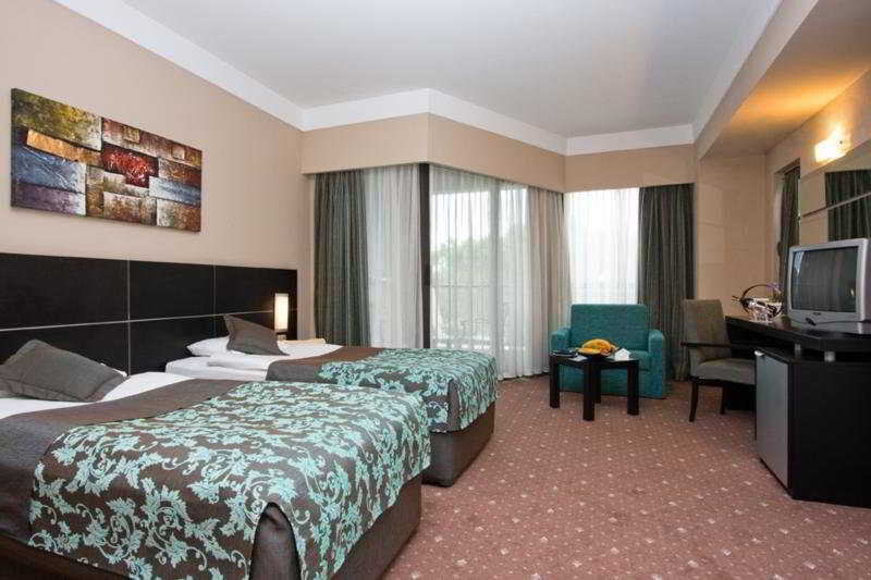 Standard Double room with balcony Limak Atlantis De Luxe Hotel & Resort