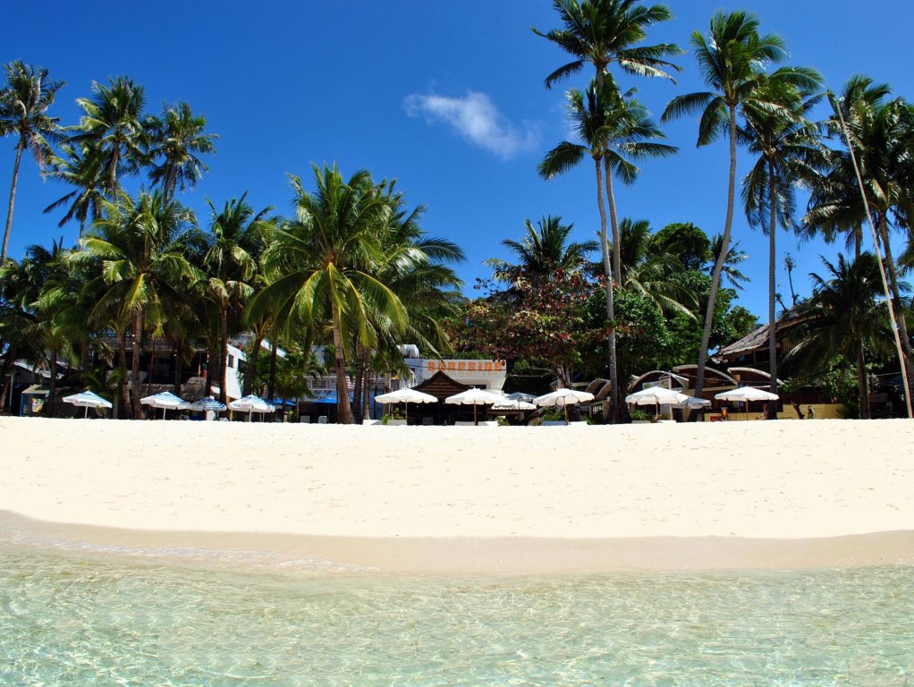 Номер Economy Surfside Boracay Resort