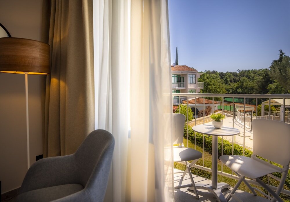 Семейный номер Standard с балконом и с видом на море Maistra Select Funtana All Inclusive Resort