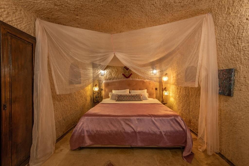 Люкс Deluxe Cappadocia Aurora Cave Hotel