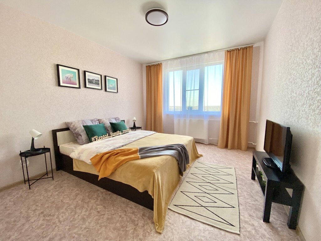 Standard Apartment Rental Family Rooms (Rental Family) on Moskovsky Prospekt 215