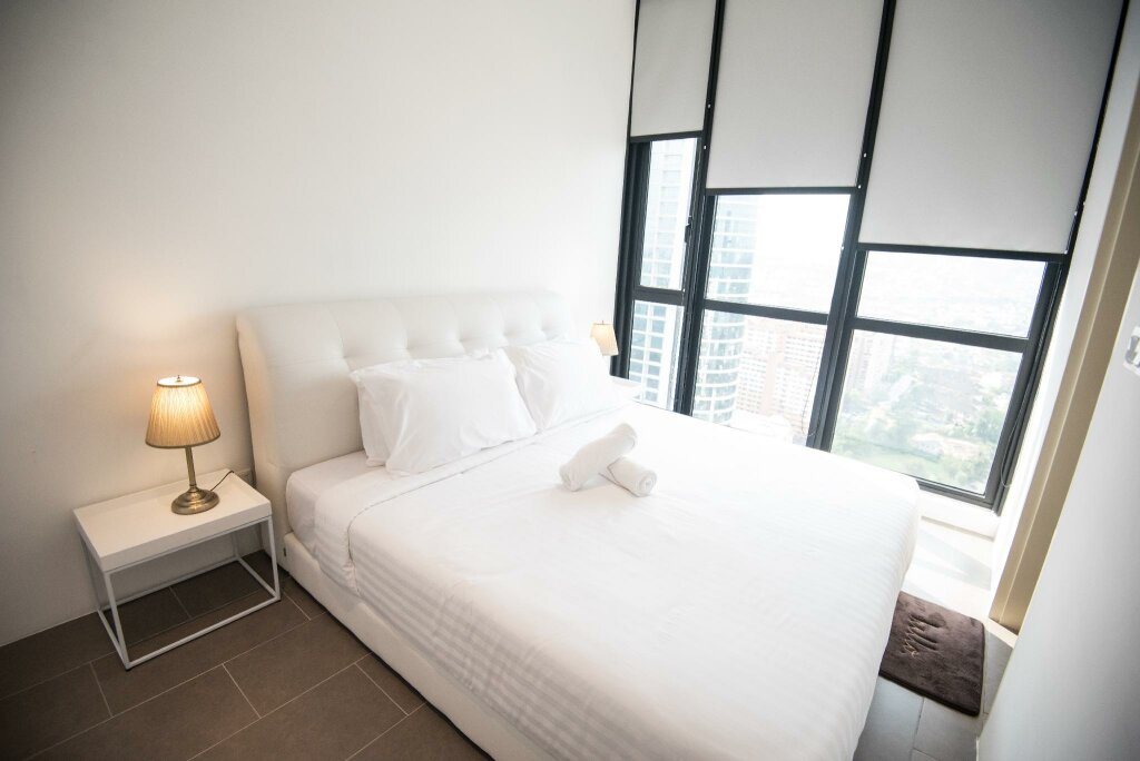 Standard Suite KL Sentral Bangsar Suites  by Luxury Suites Asia