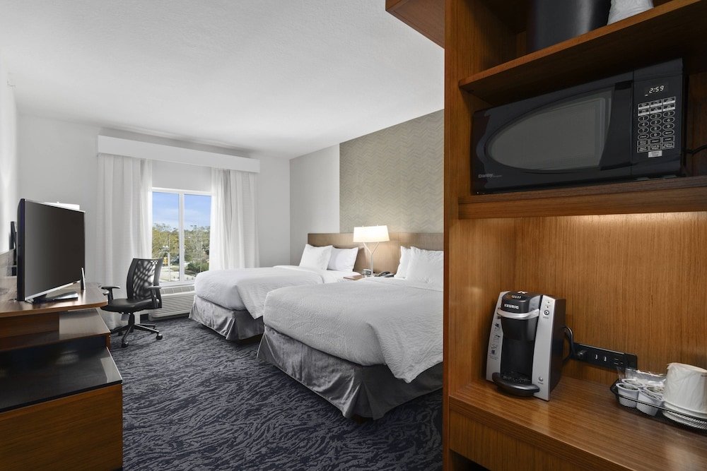 Standard Quadruple room Fairfield Inn & Suites by Marriott St Petersburg North