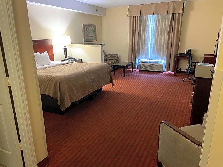 Suite Quality Inn & Suites Somerset