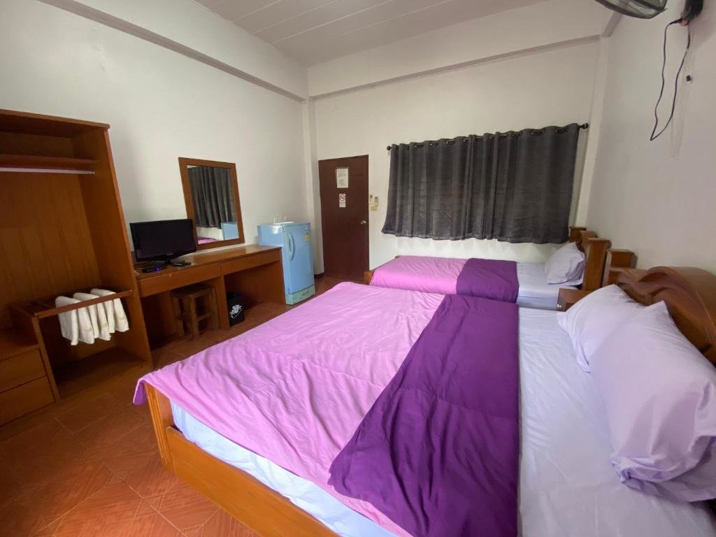 Standard Dreier Zimmer Jittrawadee Hotel
