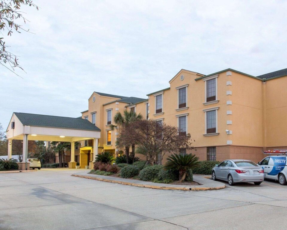 Двухместный люкс Comfort Suites Port Allen - Baton Rouge
