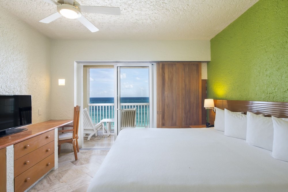 1 Bedroom Standard room Club Regina Cancun