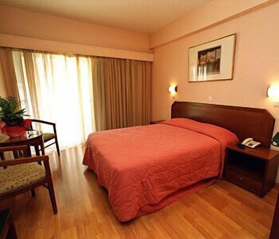 Standard simple chambre avec balcon Economy Hotel