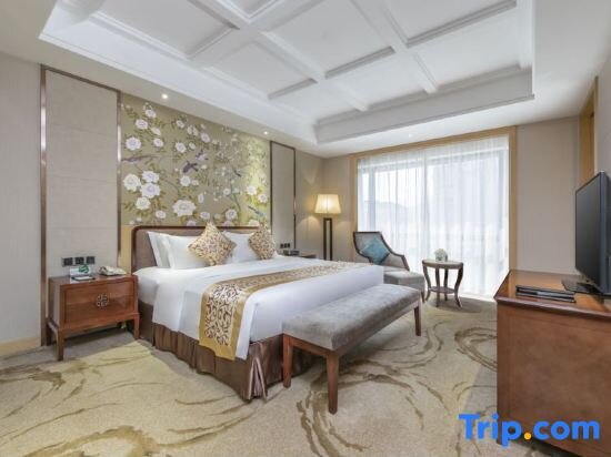 Suite Ambassador Fuzhou Yongtai Smiler Hotspring Hotel