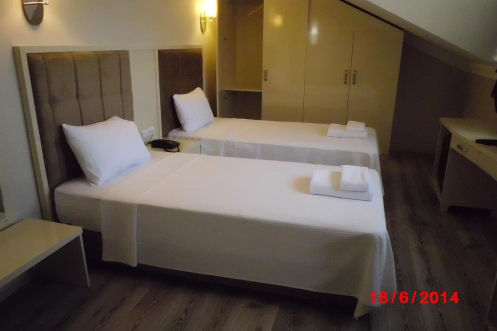 Deluxe room Funda Hotel