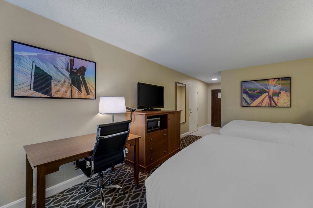 Standard Double room Best Western Plus Wooster Hotel & Conference Center