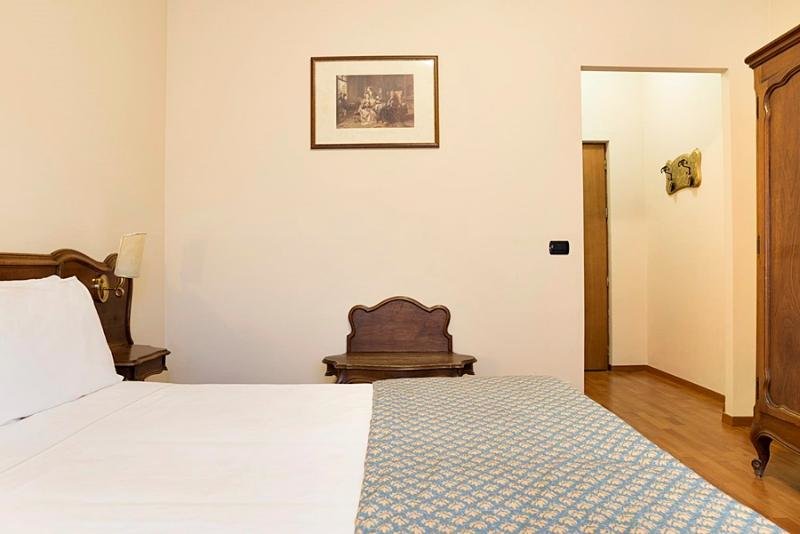 Standard Doppel Zimmer mit Balkon Hotel Tourist