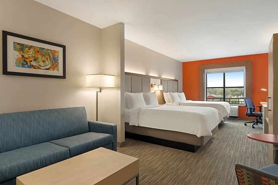Suite junior Holiday Inn Express & Suites Mt. Pleasant, an IHG Hotel