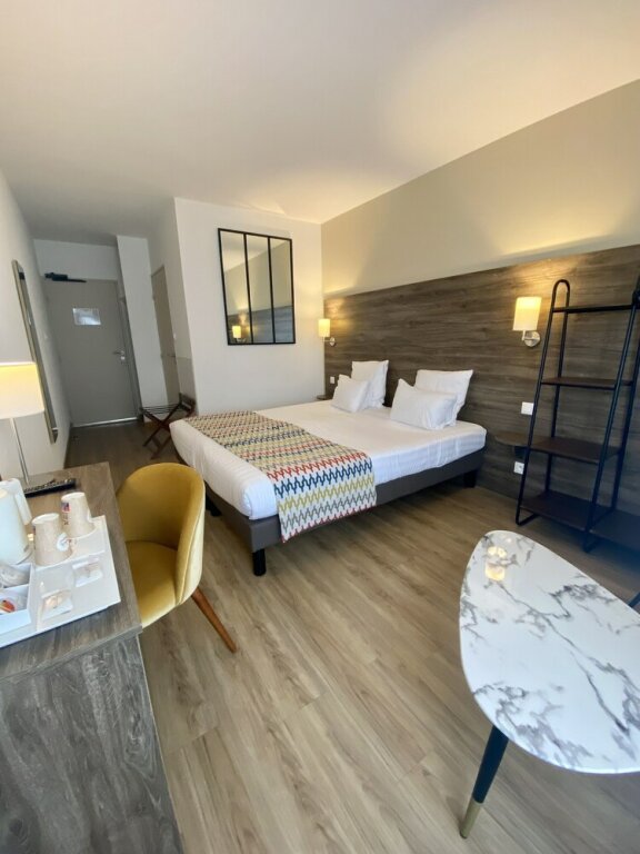 Komfort Doppel Zimmer mit Hafenblick Hotel du Trégor