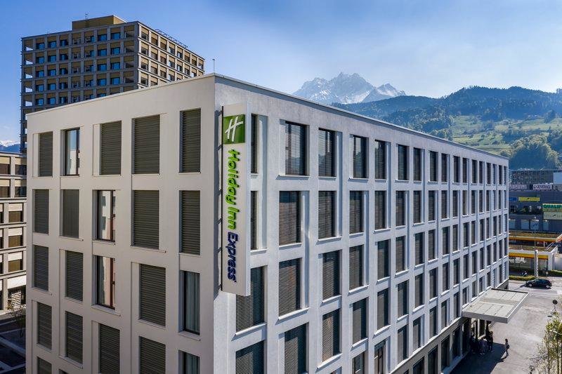 Standard Doppel Zimmer Holiday Inn Express Luzern - Kriens, an IHG Hotel