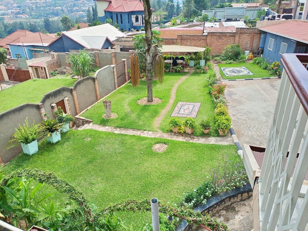 Cottage Charming 2-bed House in Kigali