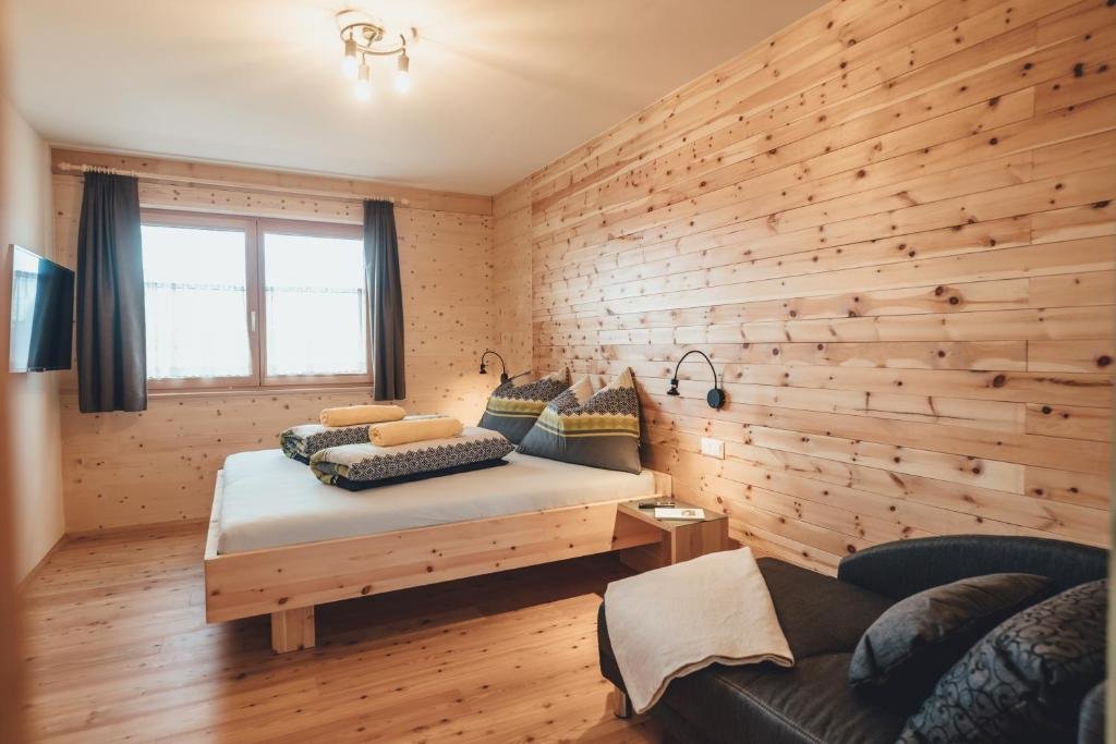 Standard Doppel Zimmer mit Bergblick Hiaslhütte