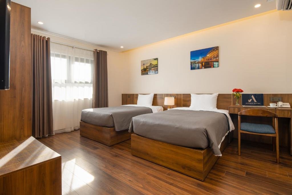 Standard Doppel Zimmer mit Stadtblick Avenis Hotel