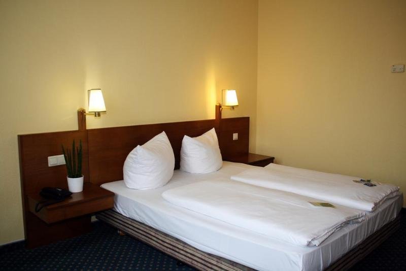 Standard Doppel Zimmer Quick Hotel Dresden West