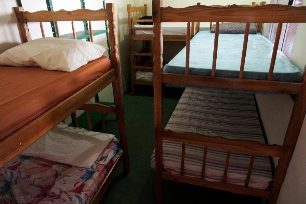 Кровать в общем номере Hostel Sol e Mar