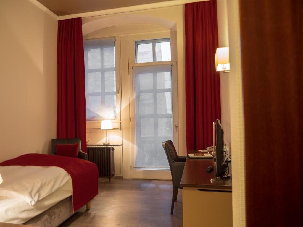 Standard room Hotel Lippischer Hof