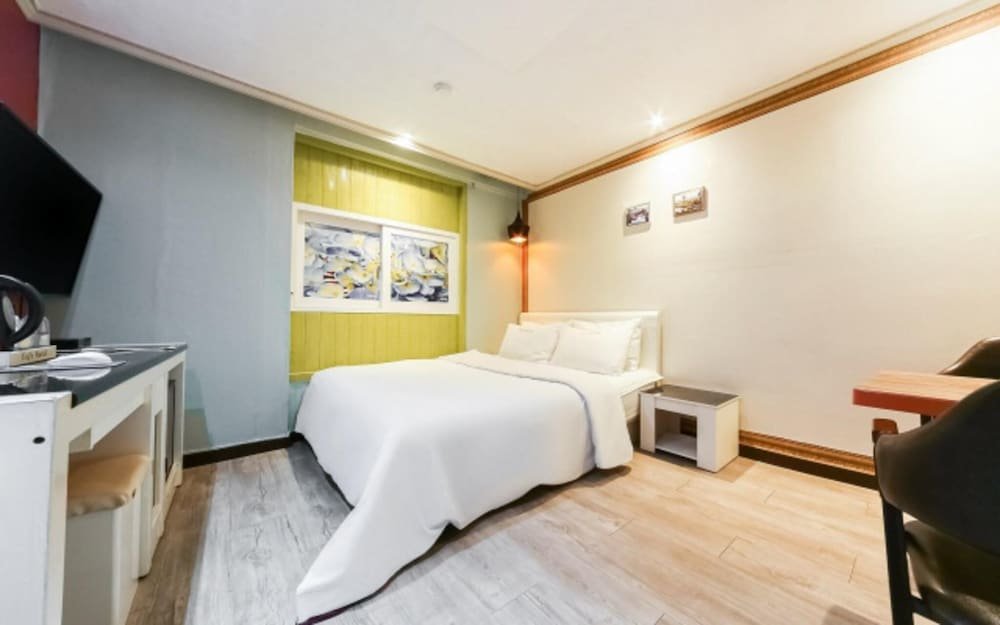 Deluxe room Changwon Yongho-dong Cafe