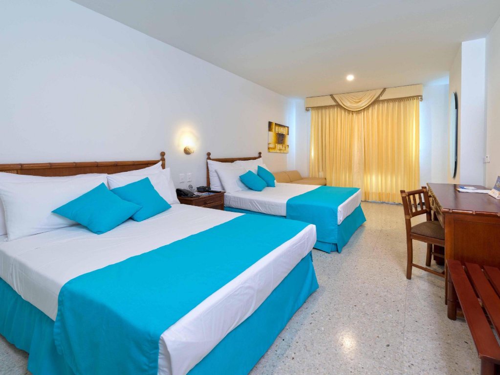 Номер Standard Hotel Cartagena Plaza