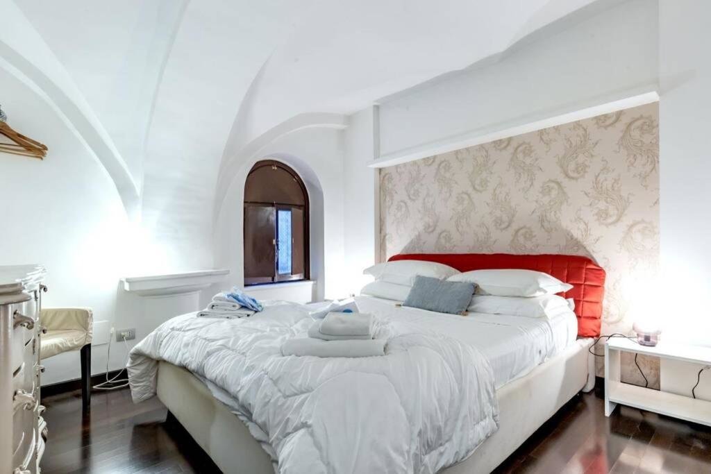 Appartement Lovely Apartment Ground Floor Colosseo Up 4 Prs