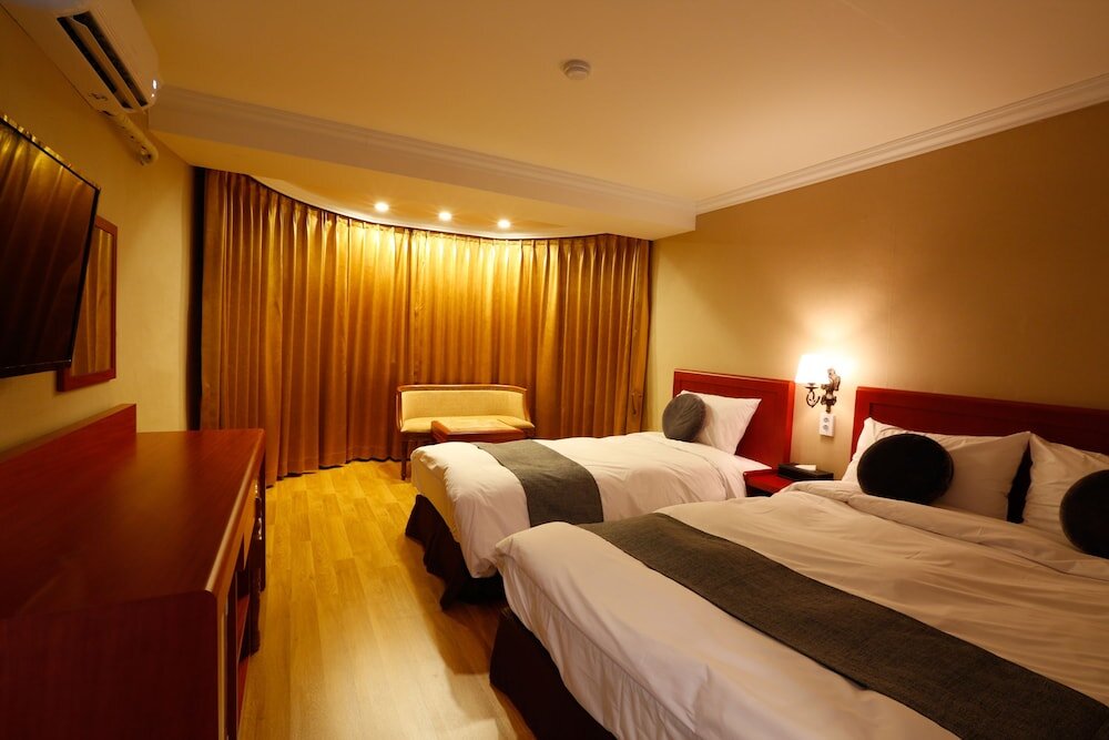 Standard room Anmyeon Plaza Hotel